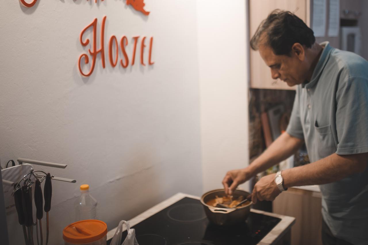 Asia Hostel Almaty Esterno foto